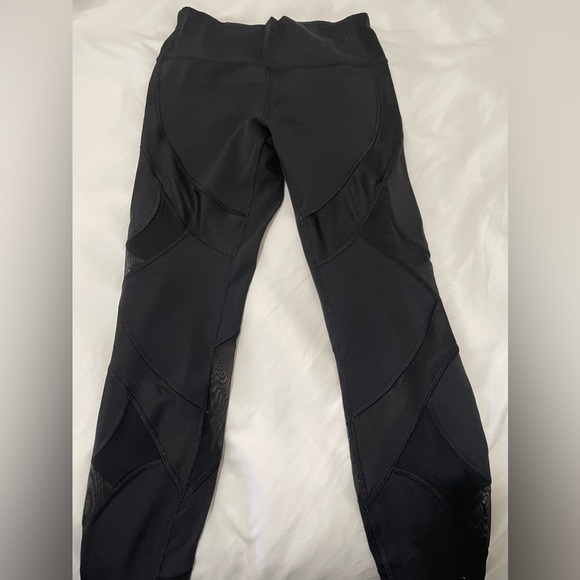 lululemon athletica Other - Lululemon mesh tight